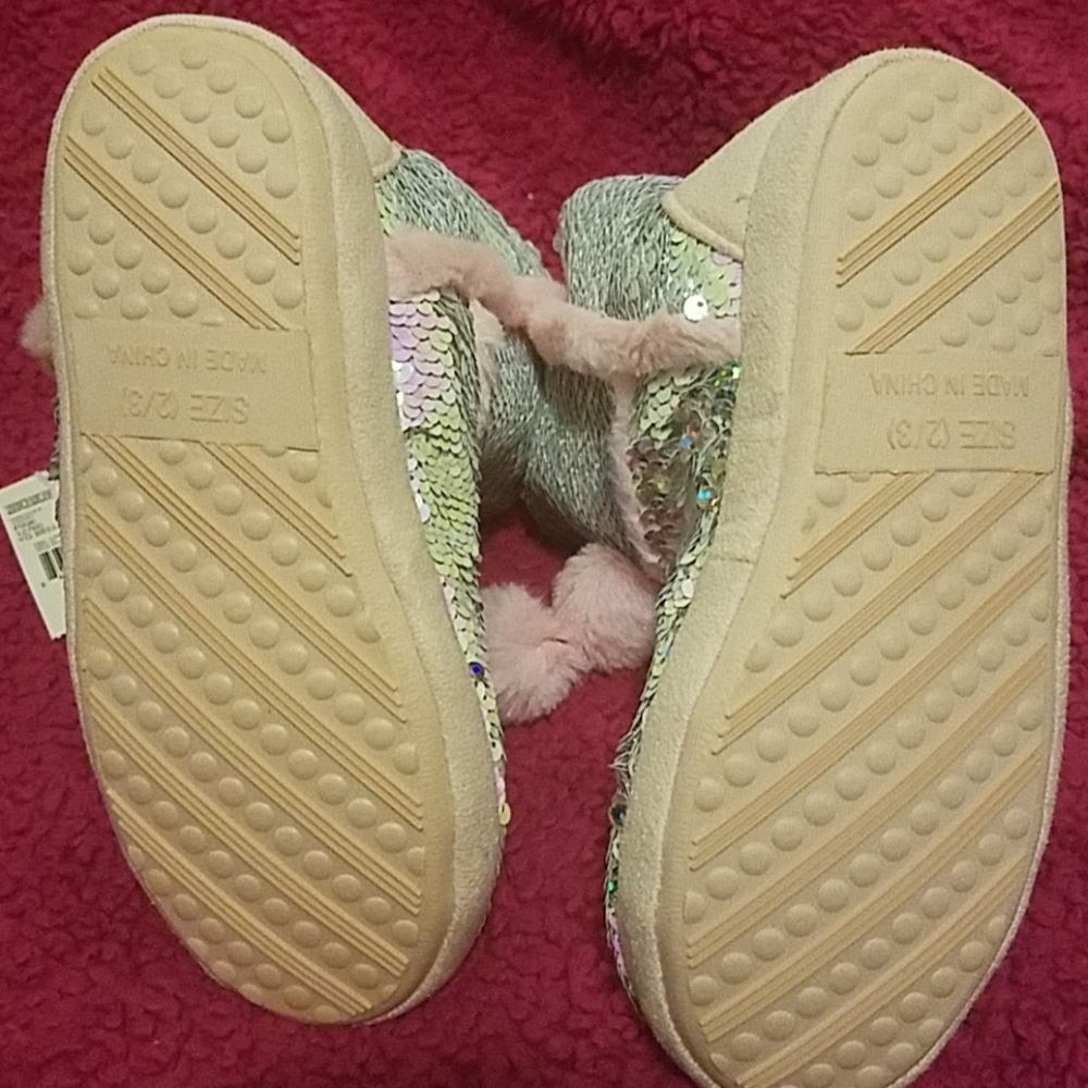 Bootie Slippers - Picture 5 of 6